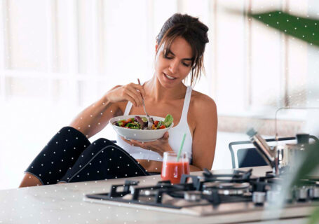 Cuida de tu alimentación y evita subir de peso