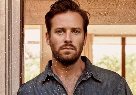 Armie Hammer abandona su próxima película por filtración de mensajes sexuales